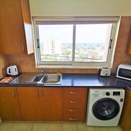 License To Chill Apartment 拉纳卡 外观 照片